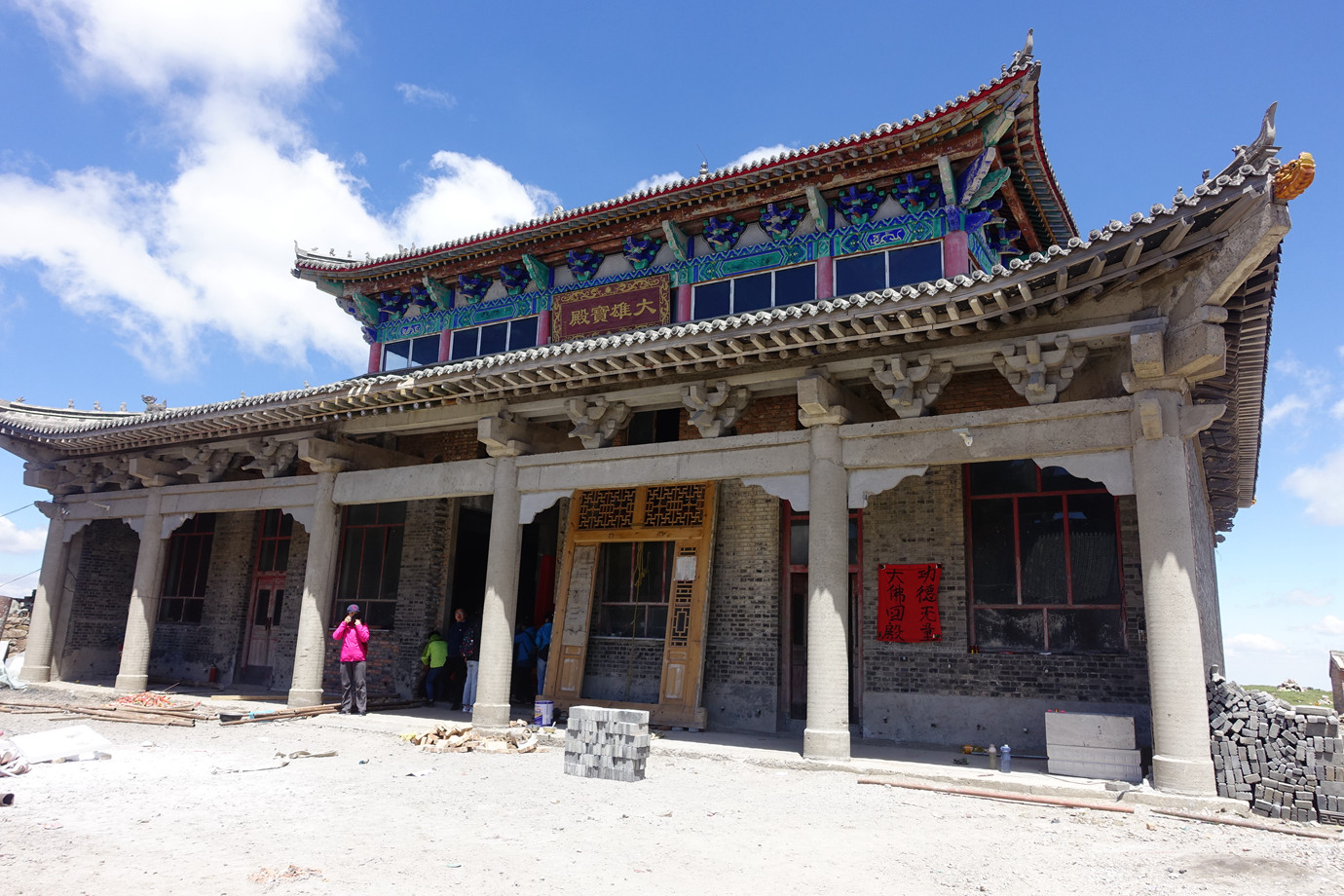 山西忻州-五台山西台掛月峰法雷寺